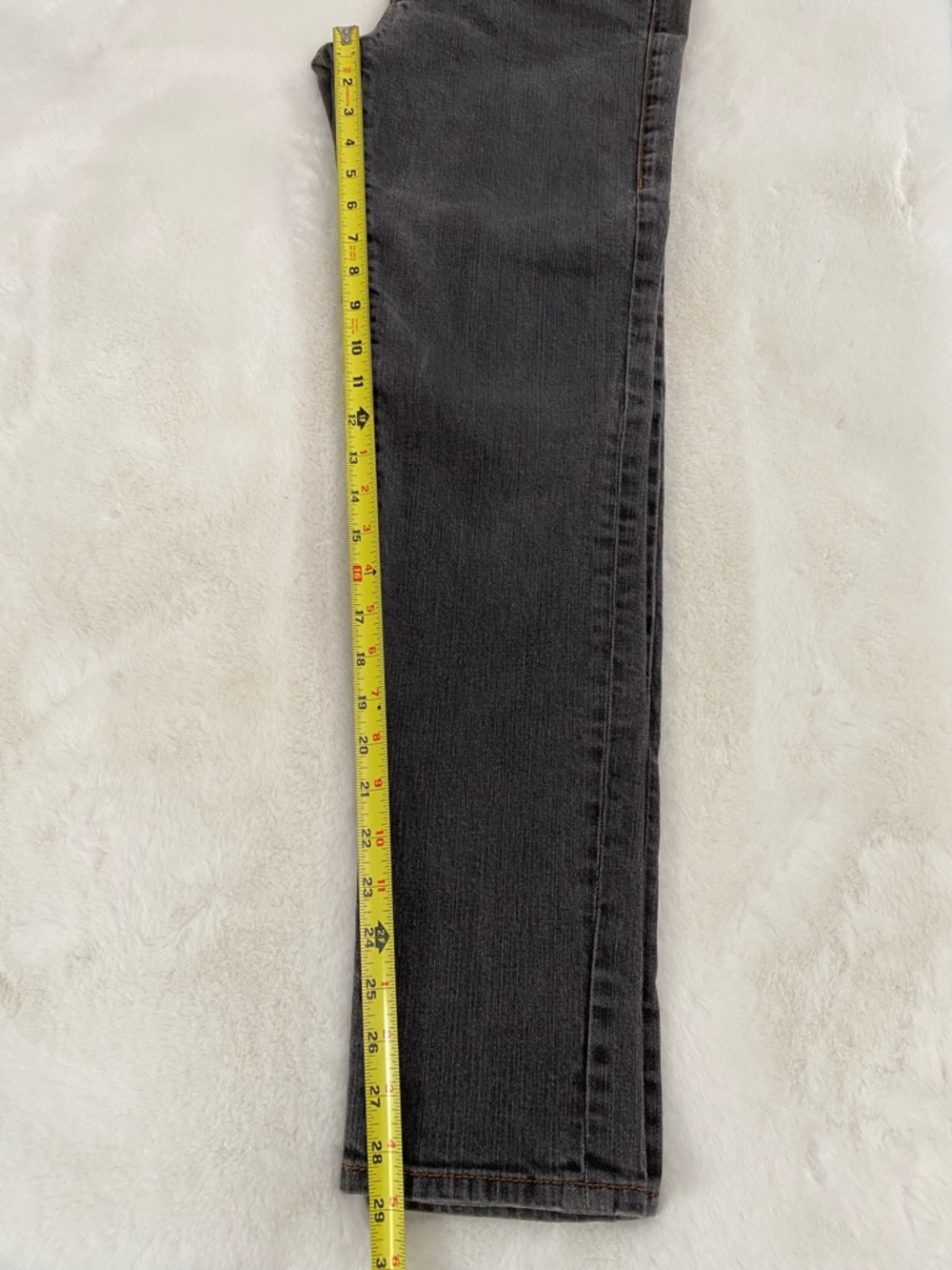 CAbi Mid-Rise Slim Jeans - Charcoal. Size 2 - Picture 5 of 11